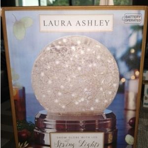 Laura Ashley Snow Globe String Lights with LED